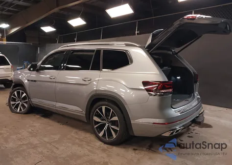 2024 Volkswagen Atlas 2.0T Sel Premium R-Line z USA, uszkodzony, nr VIN 1V2FR2CA1RC555369